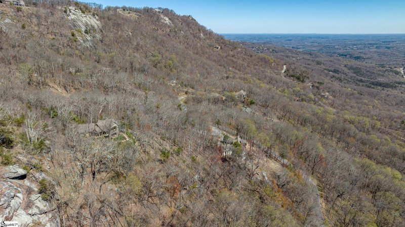 Property image 3 of 16 Lost Trail Drive in The Cliffs at Glassy, Landrum, SC 29356