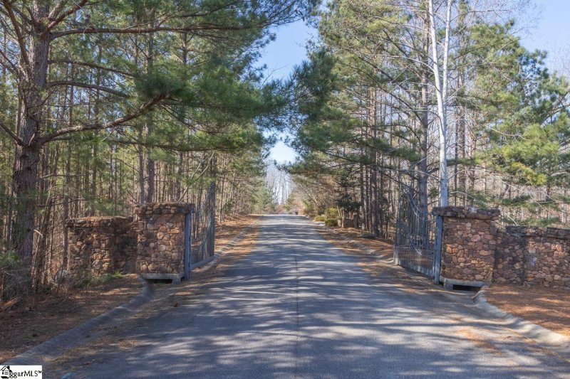 Property image 5 at 106 Nautica Point, Six Mile, SC 29682