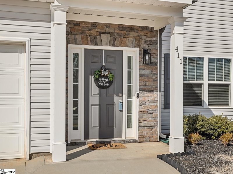 Property image 3 at 411 Jones Peak Drive, Simpsonville, SC 29681