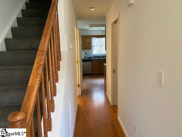 Property image 3 at 202 MARKSWOOD Drive, Simpsonville, SC 29681