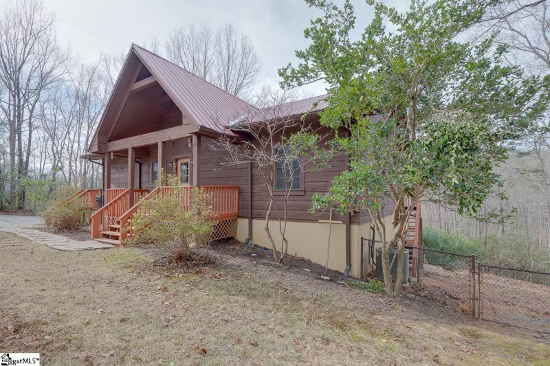 Property image 2 at 109 Blue Mountain Way, Cleveland, SC 29635