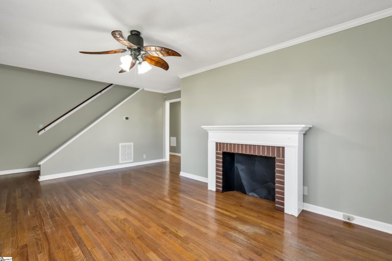 Property image 3 at 114 Court Drive, Easley, SC 29642