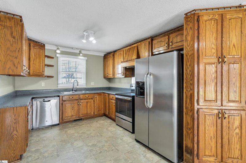 Property image 5 at 114 Court Drive, Easley, SC 29642