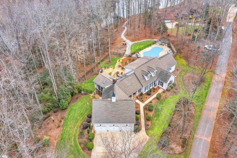 Property image 2 at 205 Cove Harbor Court, Taylors, SC 29687