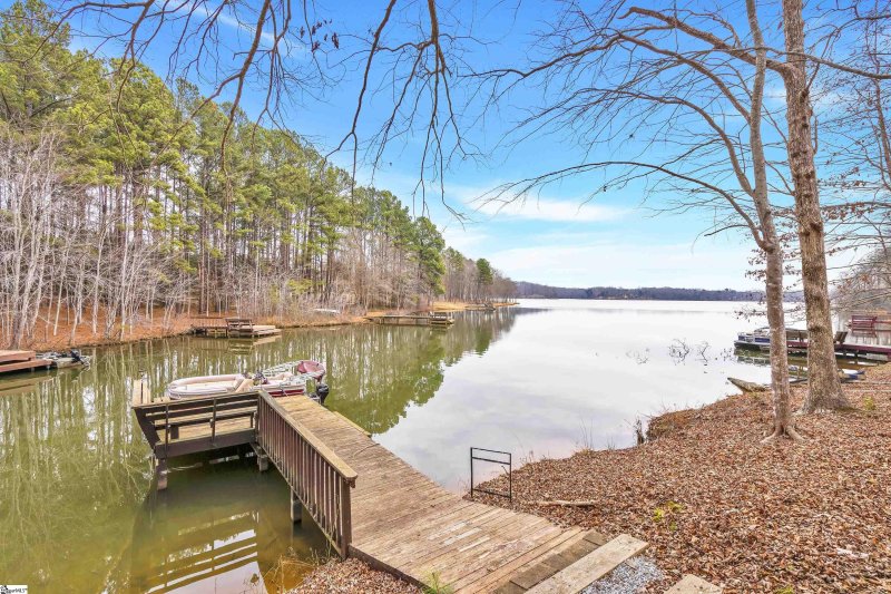 Property image 3 at 205 Cove Harbor Court, Taylors, SC 29687