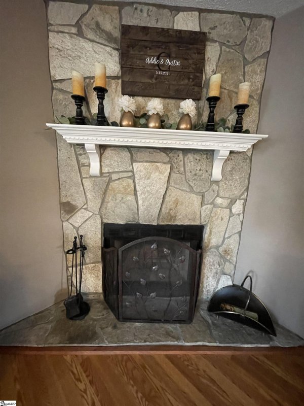 Property image 3 at 110 Tollgate Court, Simpsonville, SC 29681