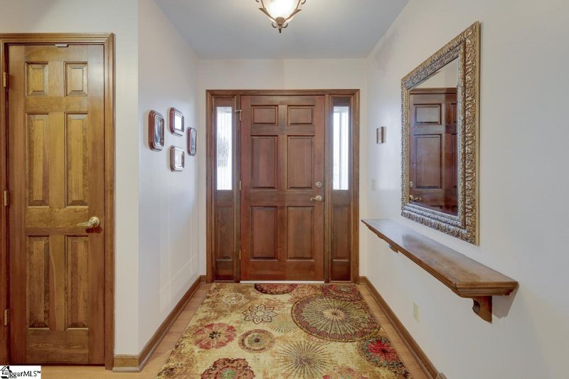 Property image 5 at 2 Bendingwood Court, Taylors, SC 29687