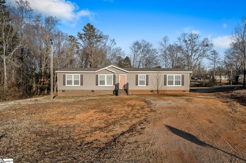 Property image 2 at 504 Montbrook Court, Pelzer, SC 29669
