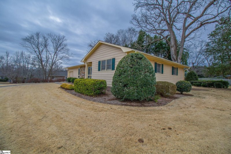 Property image 5 at 101 STONEHENGE Court, Taylors, SC 29687