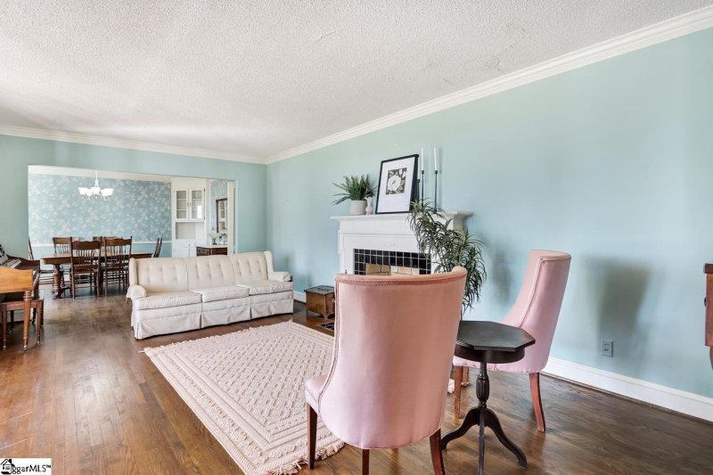 Property image 5 at 207 Laurel Road, Greer, SC 29651