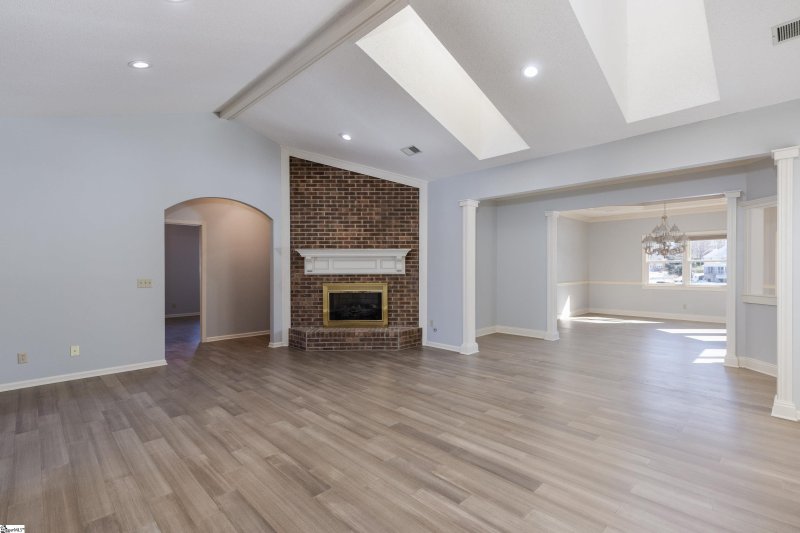 Property image 3 at 113 Deer Wood Drive, Easley, SC 29642-3303