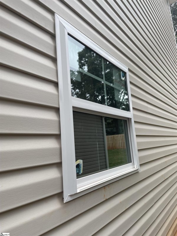 Property image 2 at 136 Highland Park Court, Easley, SC 29642