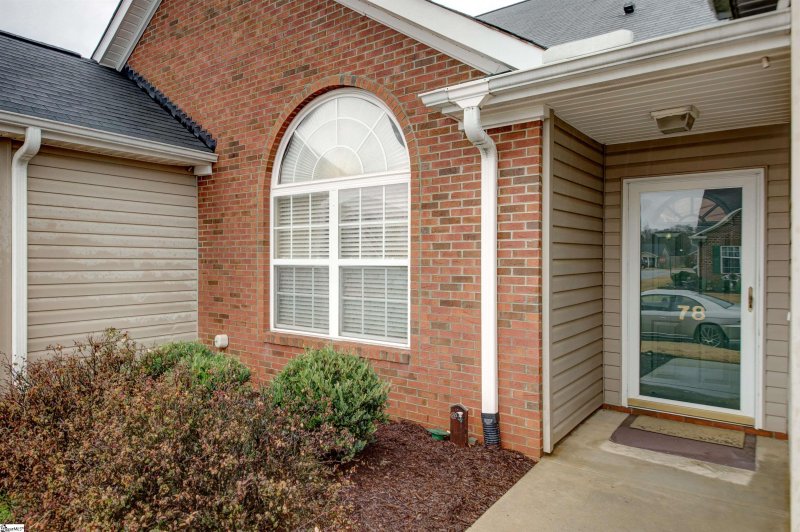 Property image 2 at 78 Magnolia Crest Drive, Simpsonville, SC 29681