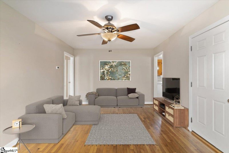 Property image 2 at 116 Belmont Circle, Easley, SC 29642-2302