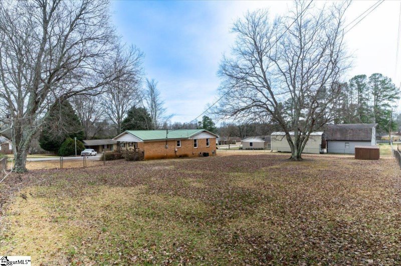 Property image 4 at 116 Belmont Circle, Easley, SC 29642-2302