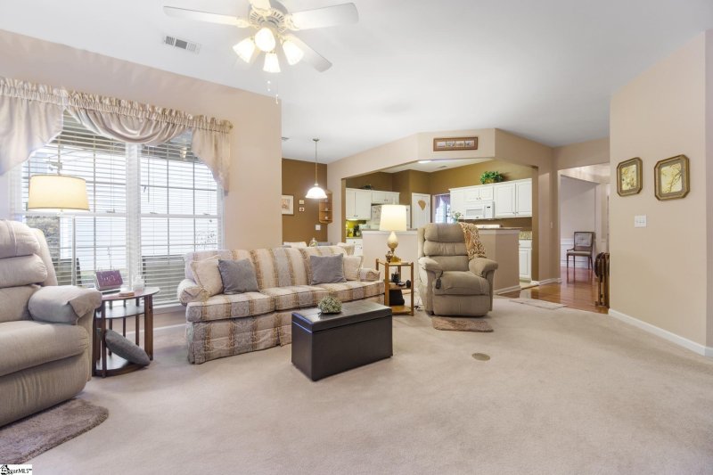 Property image 5 at 1001 Medora Drive, Greer, SC 29650