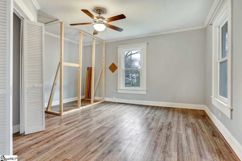 Property image 5 at 35 Donaldson Street, Greenville, SC 29611