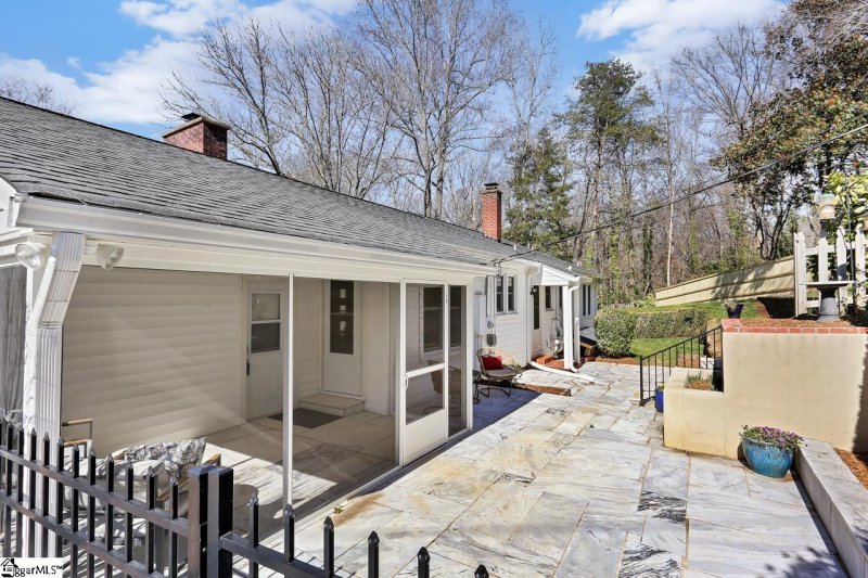 Property image 5 at 210 Chick Springs Road, Greenville, SC 29609