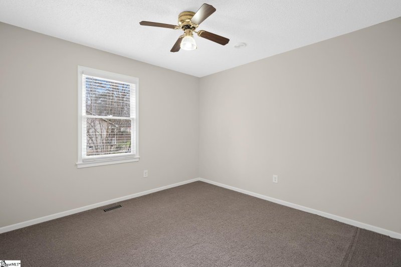 Property image 4 at 217 Cardington Avenue, Piedmont, SC 29673