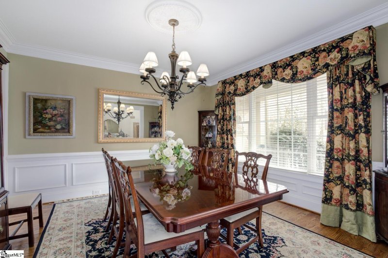 Property image 3 at 537 Foxcroft Road, Greenville, SC 29615