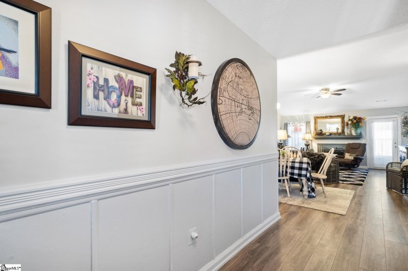 Property image 3 at 321 Woodruff Park Lane, Simpsonville, SC 29681