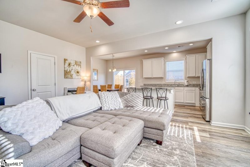 Property image 3 at 104 Clingstone Trail, Duncan, SC 29334