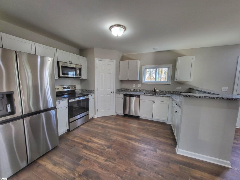 Property image 2 at 415 Poole Street, Woodruff, SC 29388