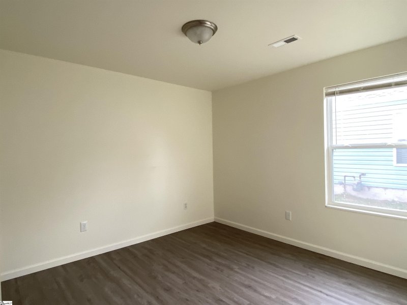 Property image 5 at 204 Dillon Drive, Clinton, SC 29325