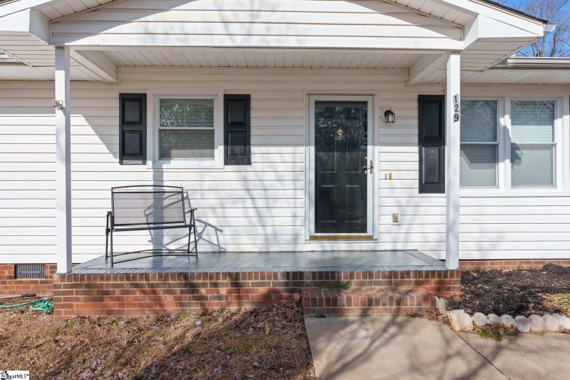 Property image 5 at 129 Padgett Court, Wellford, SC 29385