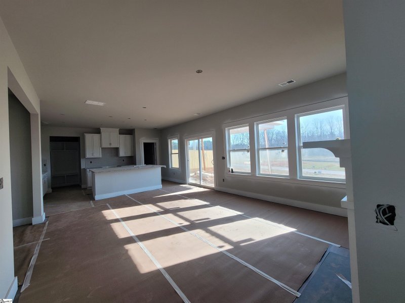 Property image 5 at 205 Dillon Circle, Spartanburg, SC 29307