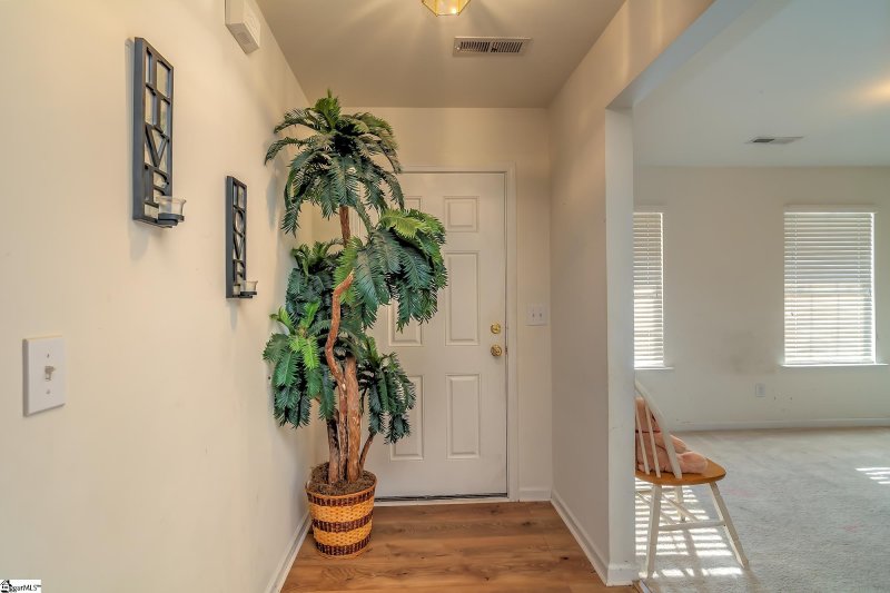 Property image 4 at 607 Westbury Way, Simpsonville, SC 29680