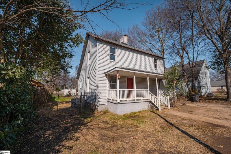 Property image 4 at 135 C Street, Greenville, SC 29609