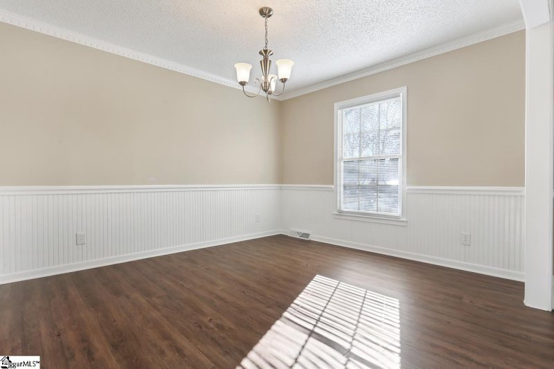 Property image 4 at 212 W Winston Way, Easley, SC 29640