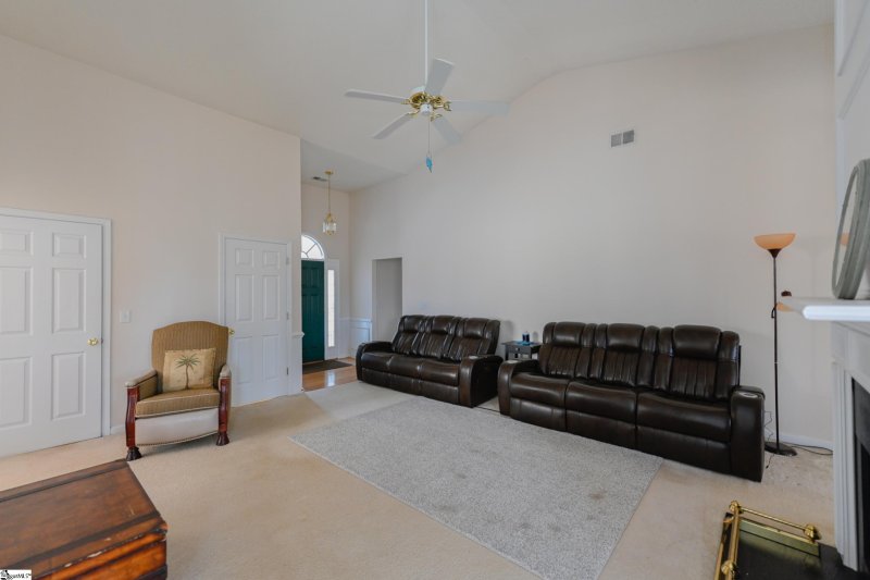 Property image 5 at 184 Birkhall Circle, Greenville, SC 29605