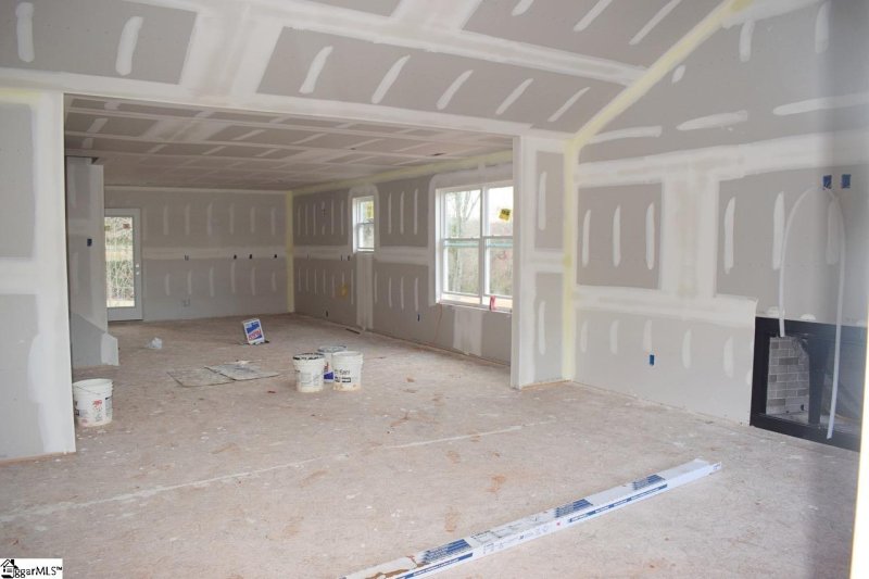 Property image 4 at 121 Royal Troon, Campobello, SC 29322