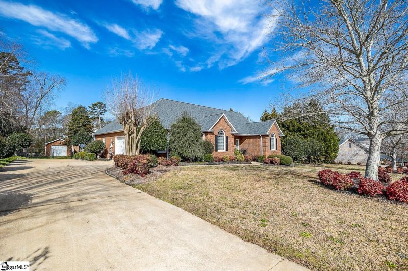 Property image 5 at 113 Engram Lane, Anderson, SC 29621