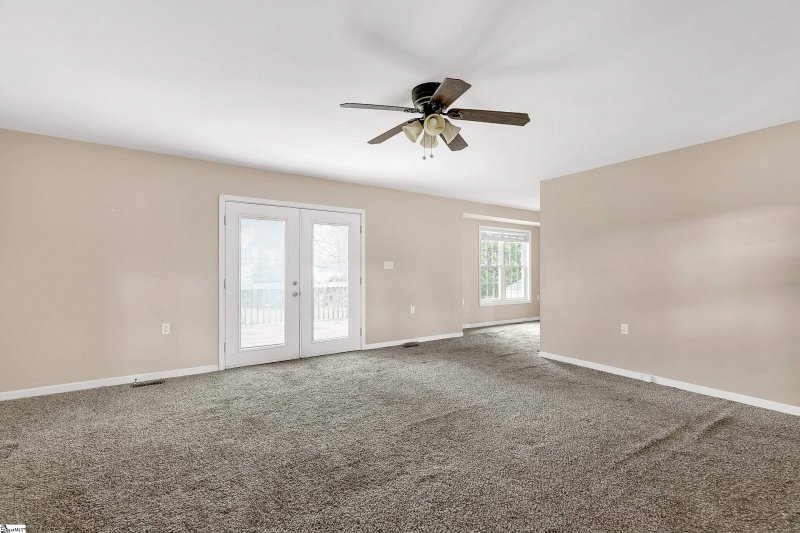 Property image 5 at 204 Bleckley Avenue, Greenville, SC 29607-2843
