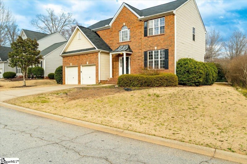Property image 2 at 8 Heather Stone Court, Simpsonville, SC 29680