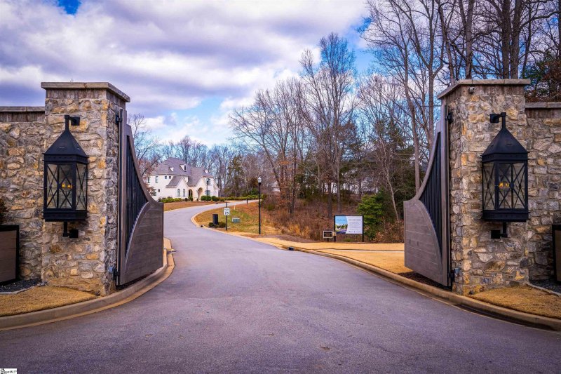 Property image 3 at 595 Adaliz Way, Greer, SC 29651