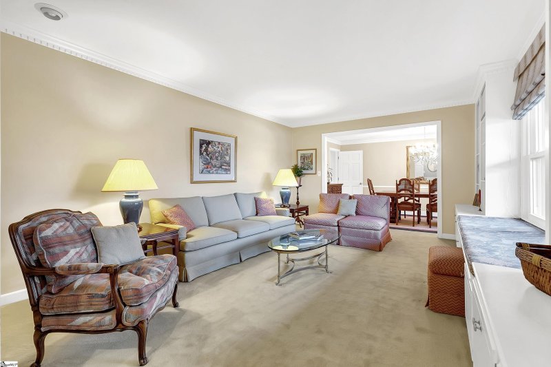 Property image 5 at 106 Chateau Drive, Greenville, SC 29615