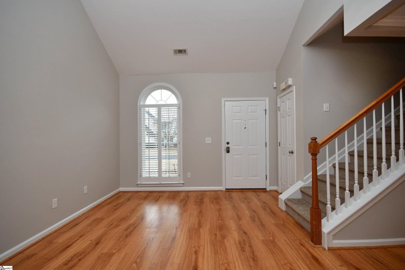 Property image 2 at 521 Cliffview Court, Greer, SC 29650