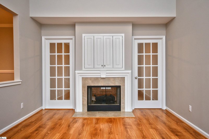 Property image 3 at 521 Cliffview Court, Greer, SC 29650