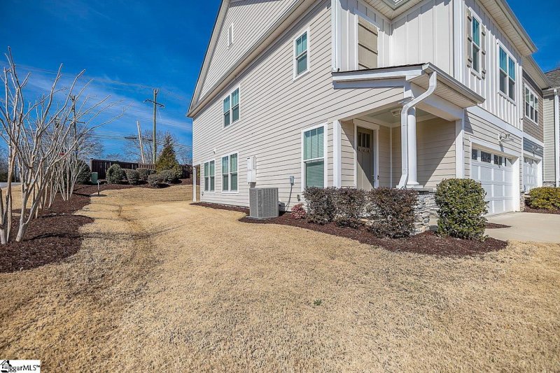 Property image 2 of 101 Coogan Lane in Rockbridge, Greer, SC 29650