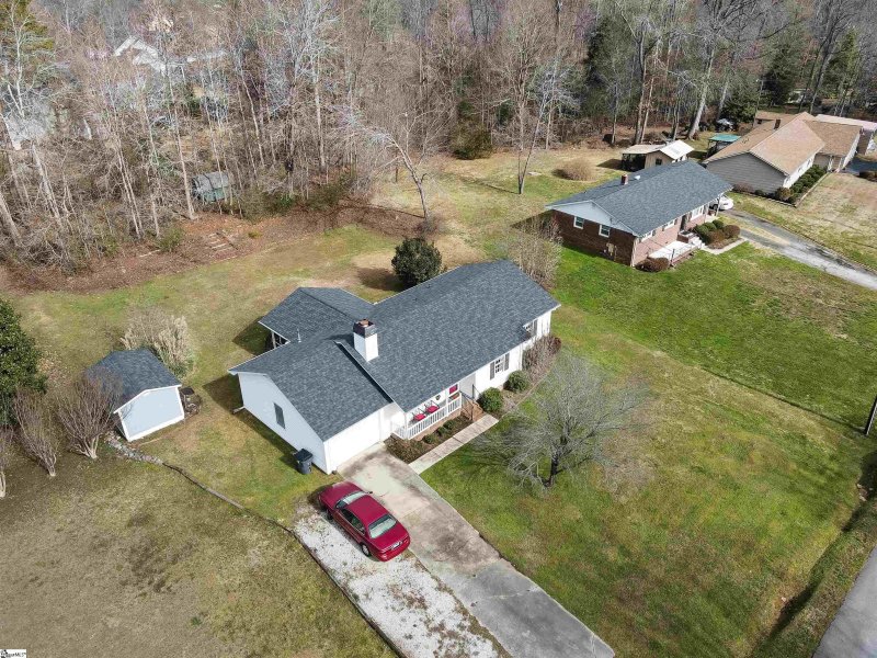 Property image 4 at 406 Rockcrest Drive, Greer, SC 29650