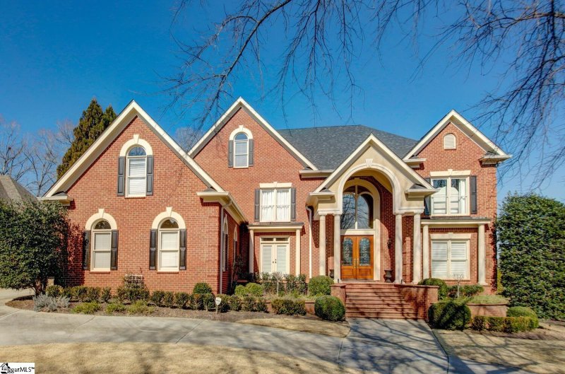 12 Baronne Court