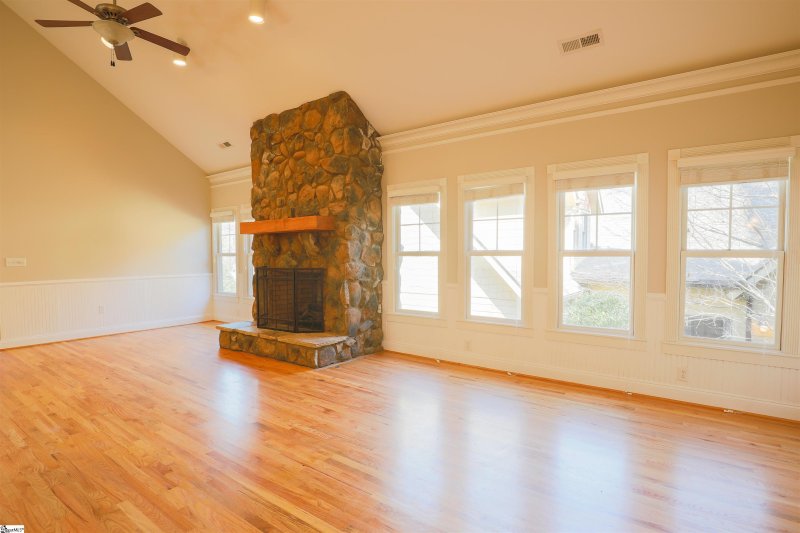 Property image 3 at 112 Stillcountry Circle, Travelers Rest, SC 29690