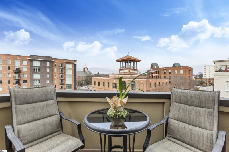 Property image 2 at 101 W Court Street, Greenville, SC 29601-2692