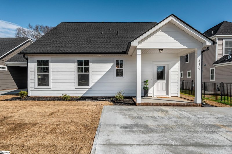 Property image 3 at 3409 Old Buncombe Road, Greenville, SC 29617