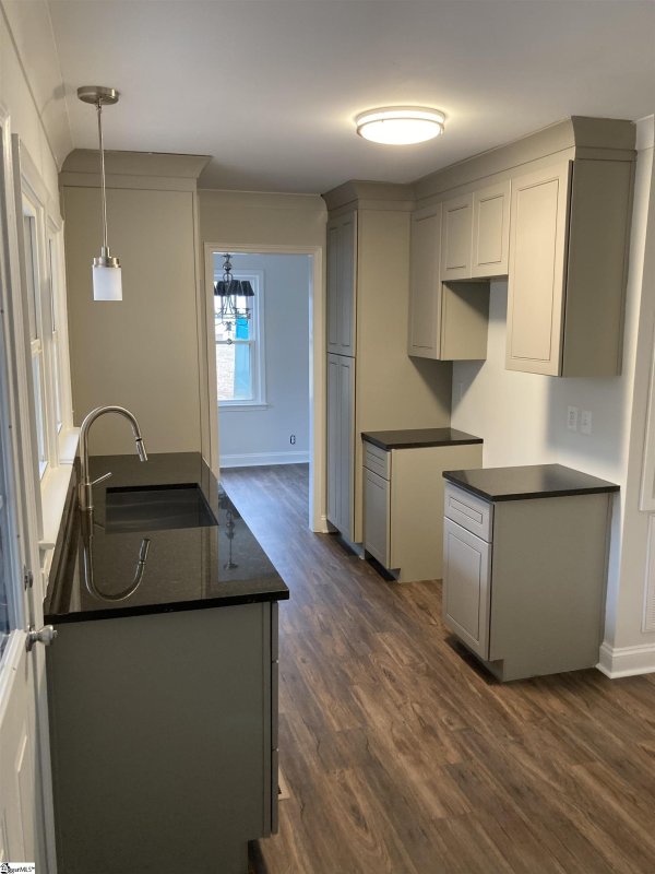 Property image 2 at 335 Crosby Circle, Greenville, SC 29605