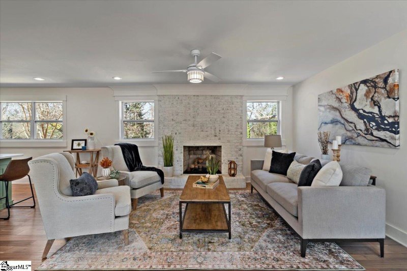 Property image 2 at 125 Buddy Avenue, Greer, SC 29651